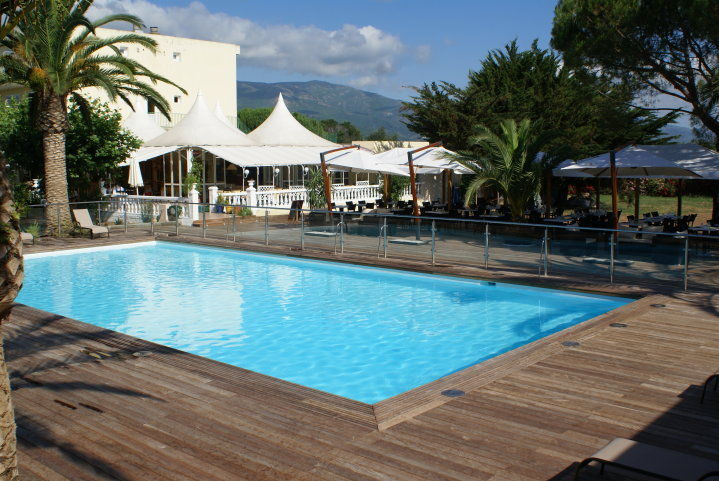 Hotel Les Jardins Lucciana  Exterior foto