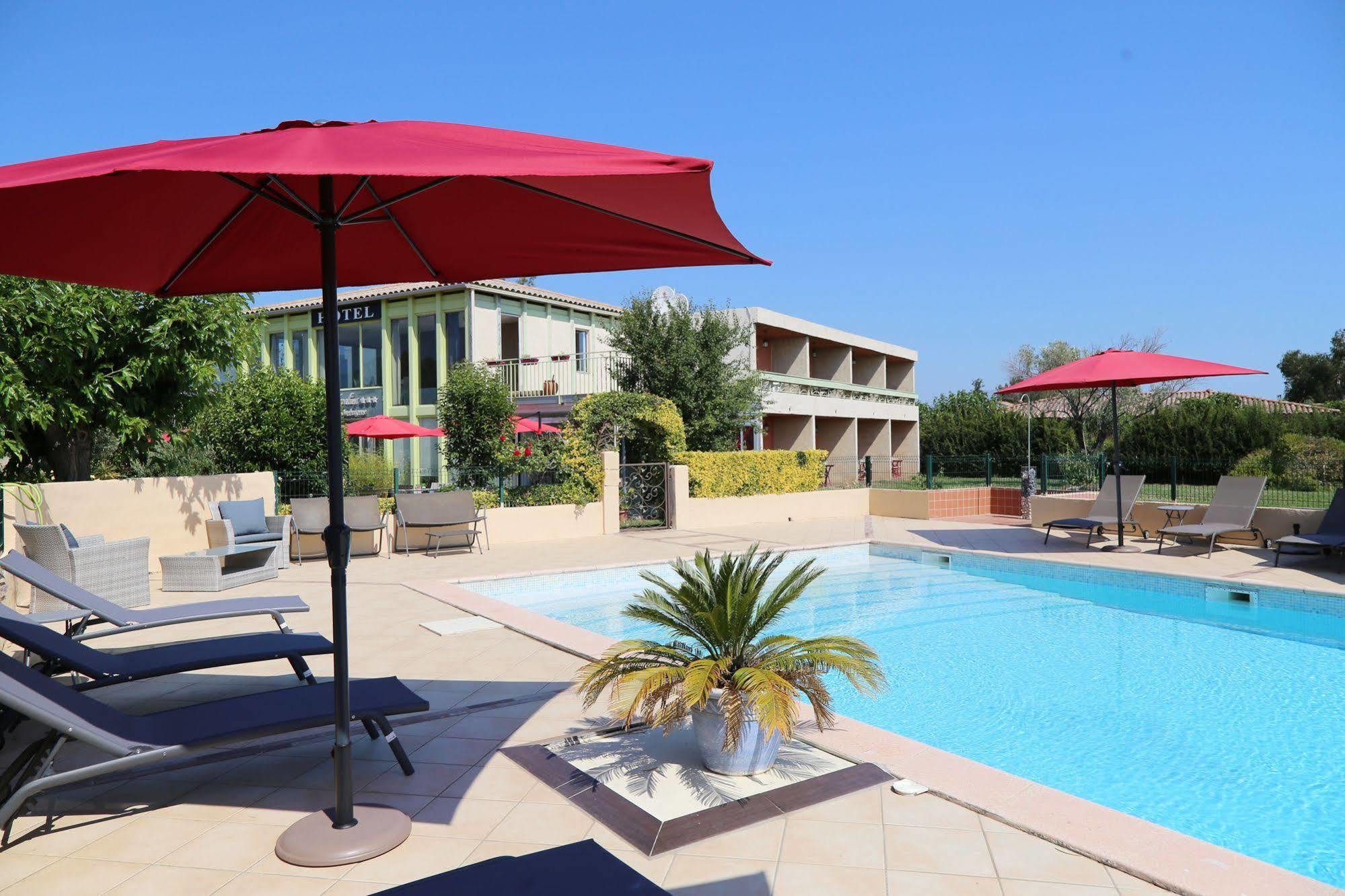Hotel Les Jardins Lucciana  Exterior foto
